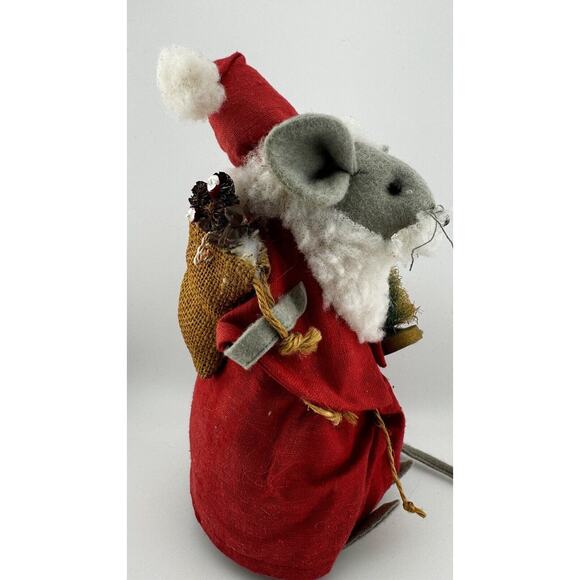 Festive Mouse in Santa Costume with Christmas Tree & Bear Decor - Picture 4 of 8